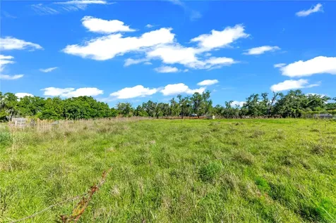 13610 Acker Road Dover FL 33527