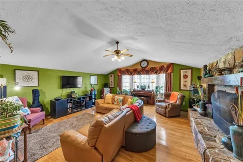 13610 Acker Road Dover FL 33527