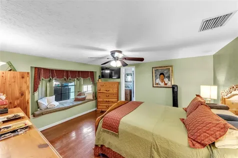 13610 Acker Road Dover FL 33527