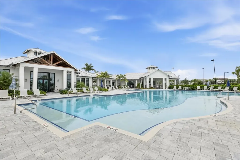 17143 Savory Mist Circle Lakewood Ranch FL 34211