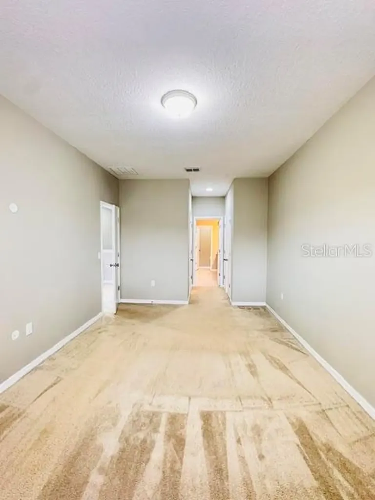 2832 White Isle Lane Orlando FL 32825