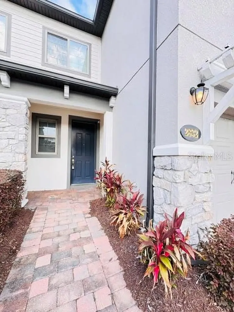 2832 White Isle Lane Orlando FL 32825