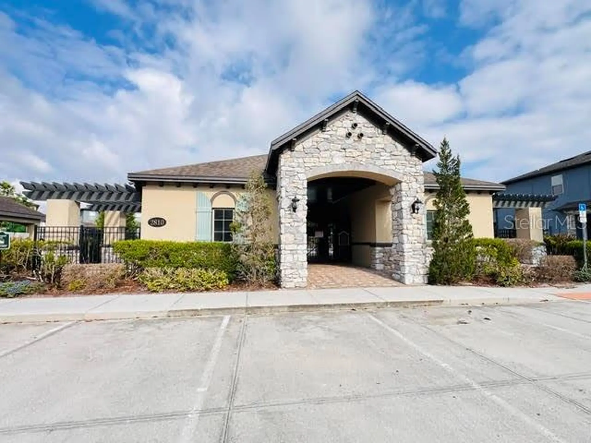 2832 White Isle Lane Orlando FL 32825