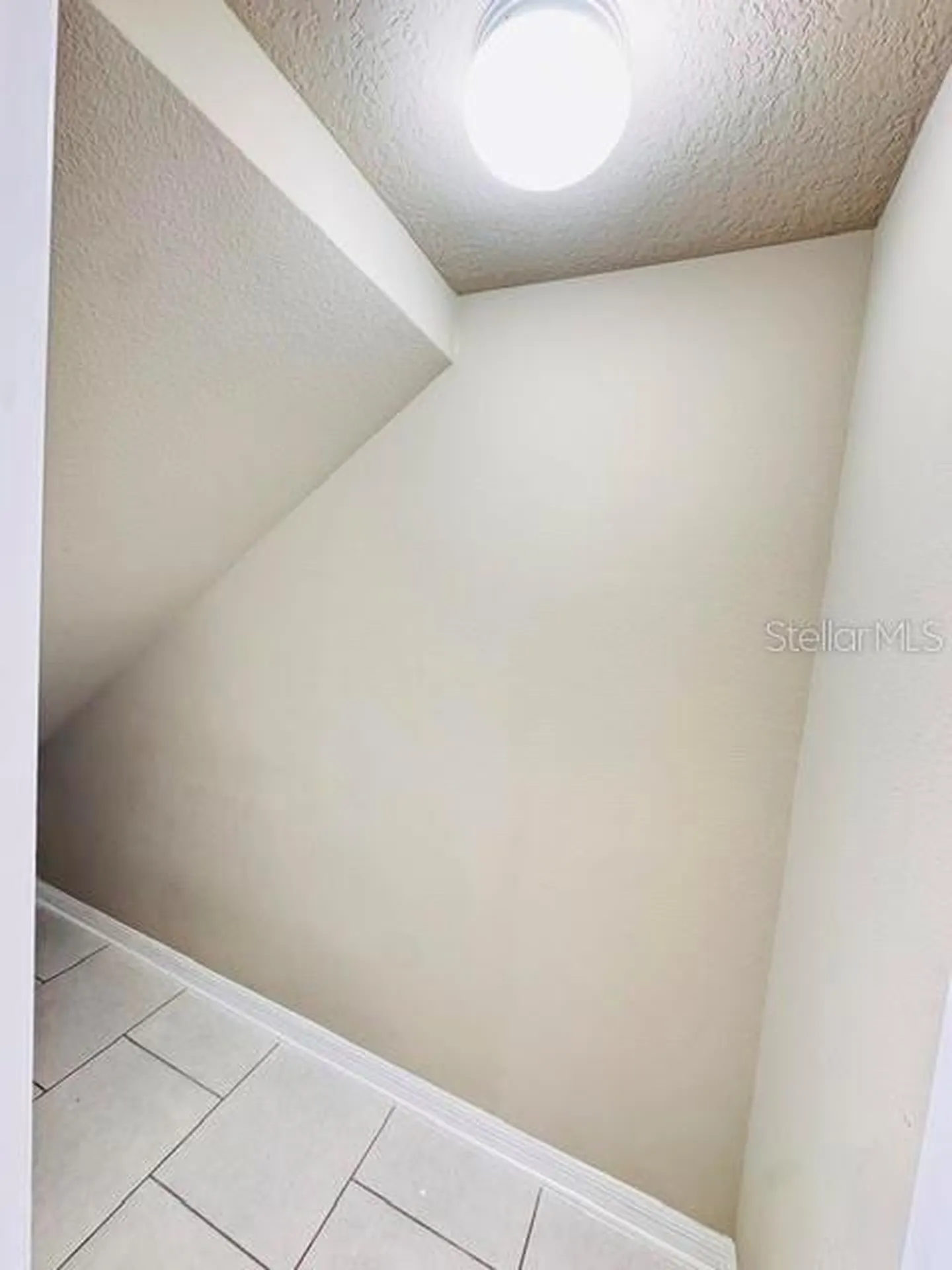 2832 White Isle Lane Orlando FL 32825