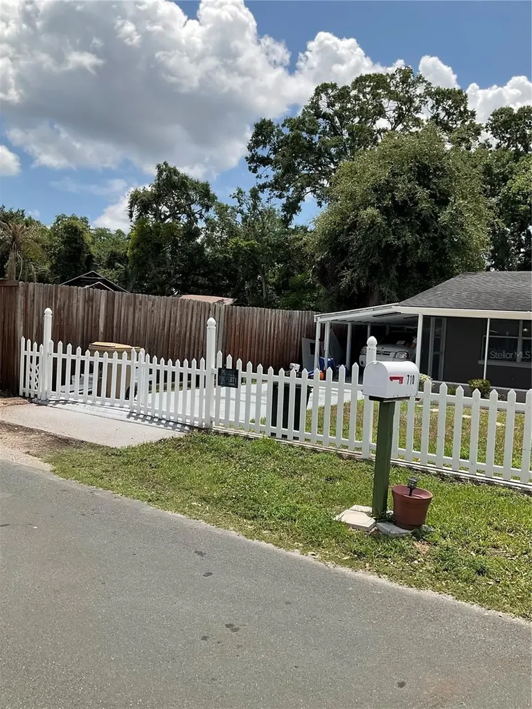 710 E Jackson Street Kissimmee FL 34744