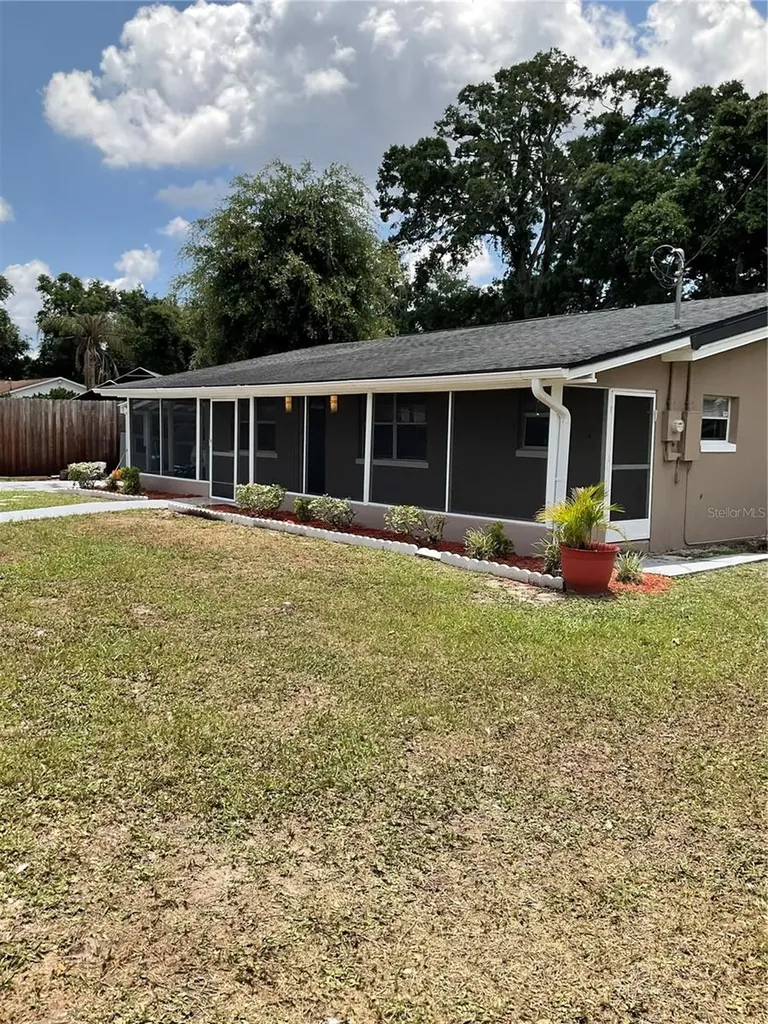 710 E Jackson Street Kissimmee FL 34744