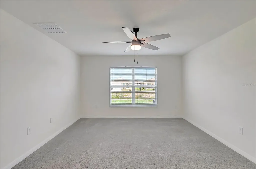 810 Ace Outlaw Avenue Ruskin FL 33570