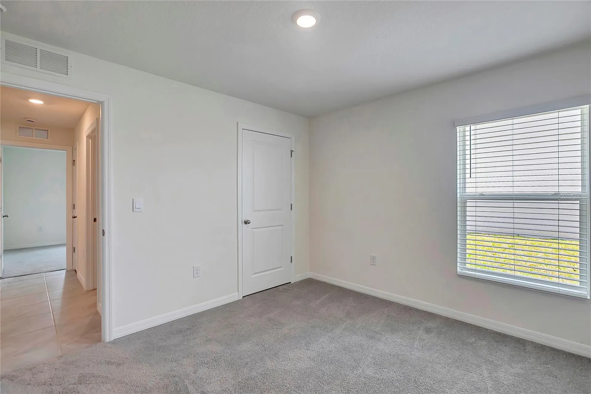 810 Ace Outlaw Avenue Ruskin FL 33570
