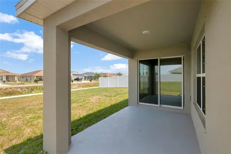 810 Ace Outlaw Avenue Ruskin FL 33570