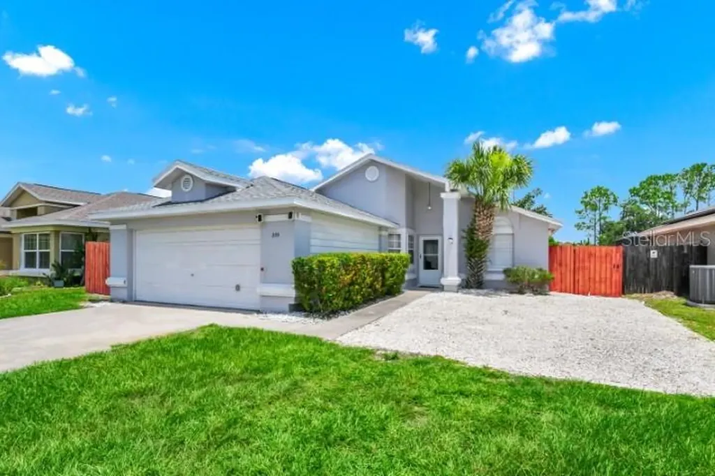 235 Hidden Springs Circle Kissimmee FL 34743