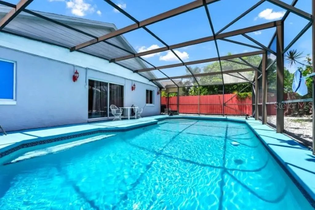 235 Hidden Springs Circle Kissimmee FL 34743