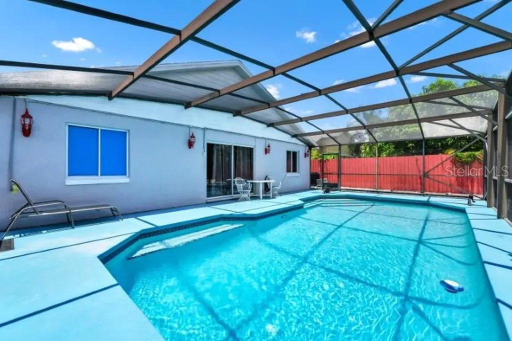 235 Hidden Springs Circle Kissimmee FL 34743