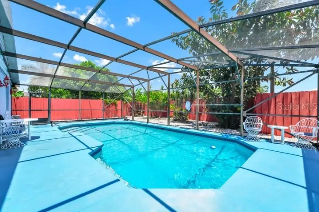 235 Hidden Springs Circle Kissimmee FL 34743