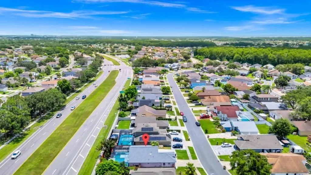 235 Hidden Springs Circle Kissimmee FL 34743