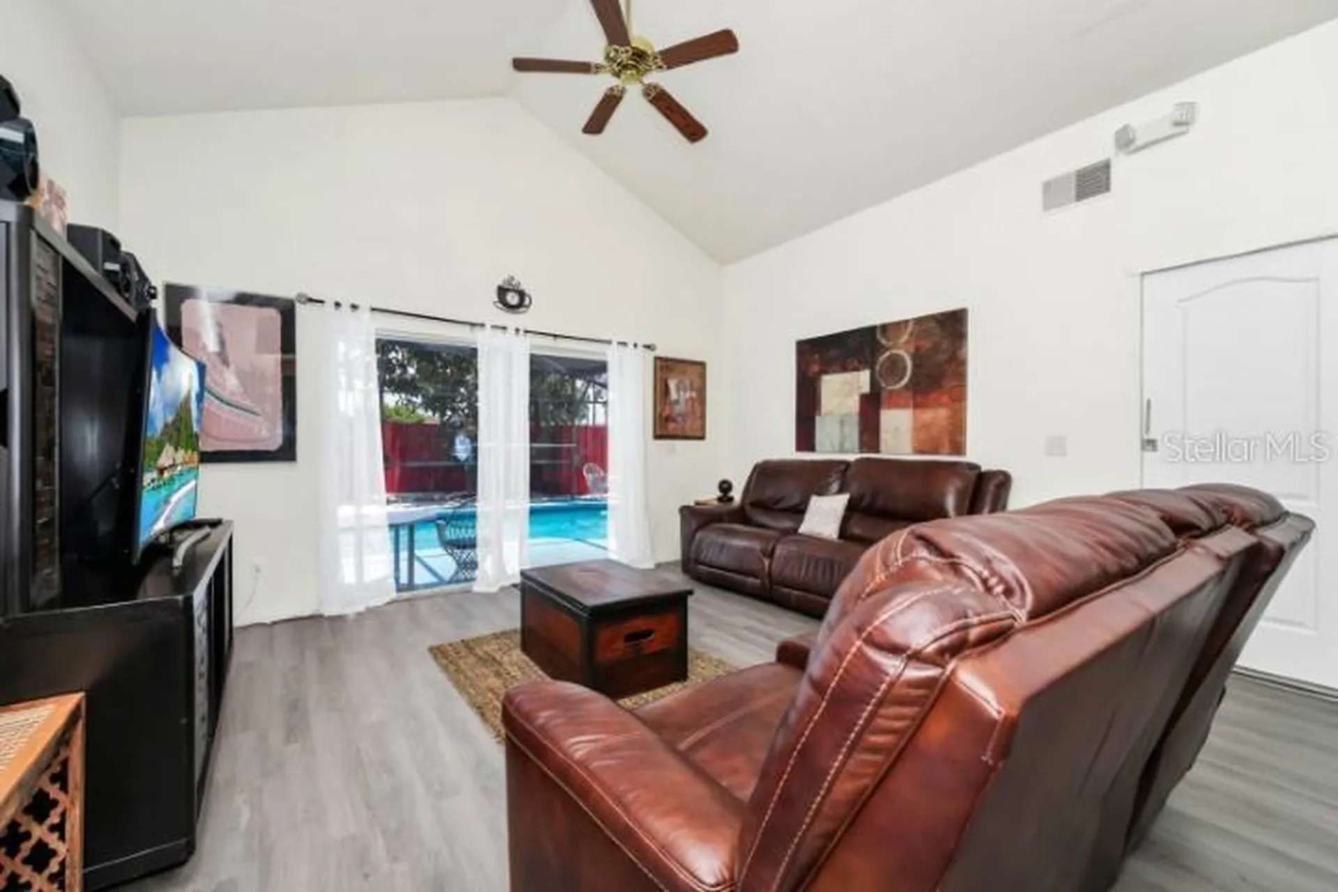 235 Hidden Springs Circle Kissimmee FL 34743