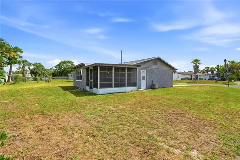 10737 Fillmore Avenue Port Richey FL 34668