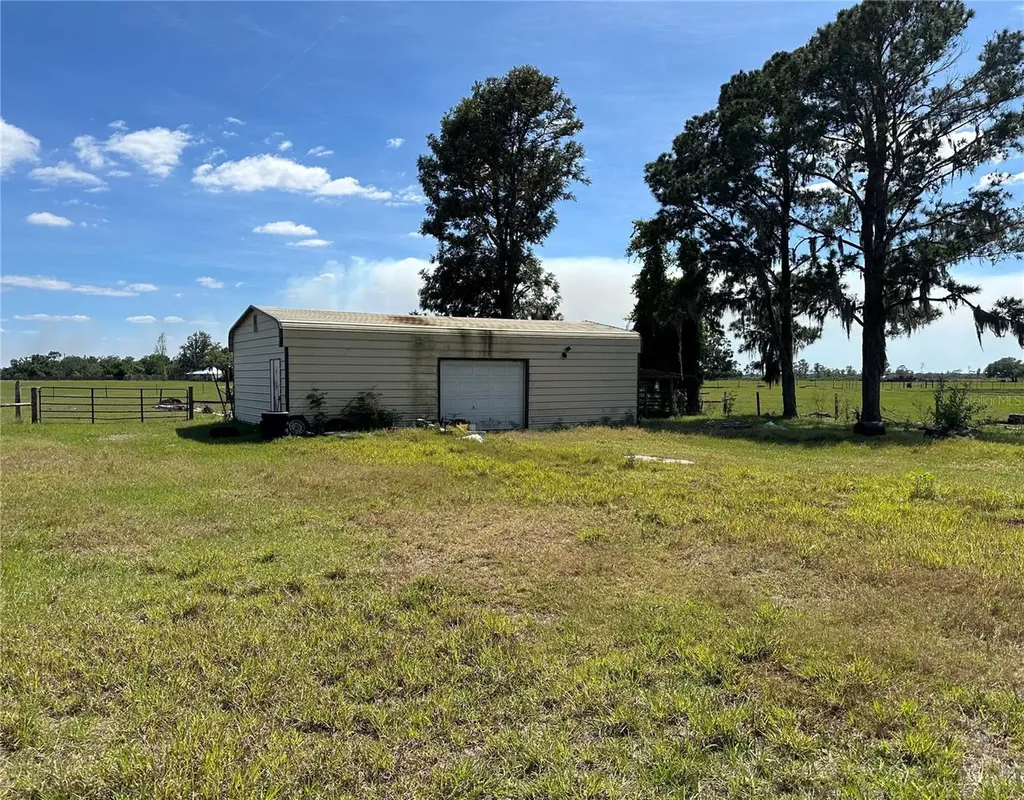 4090 Carlton Road Sarasota FL 34240