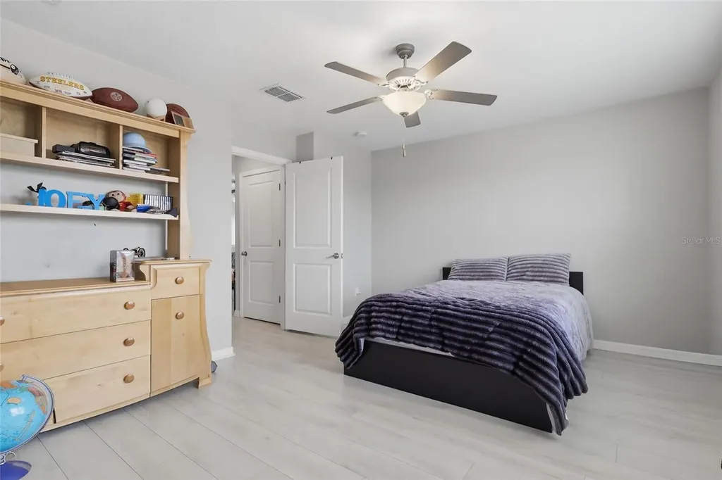 8882 Flourish Drive Land O Lakes FL 34637