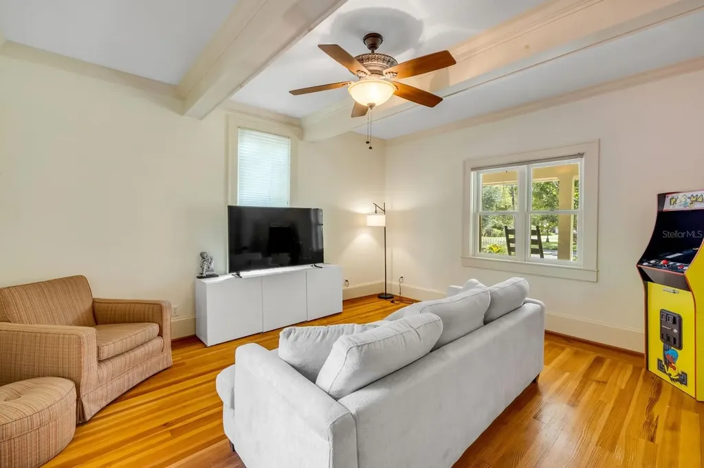 417 W Minnesota Avenue Deland FL 32720