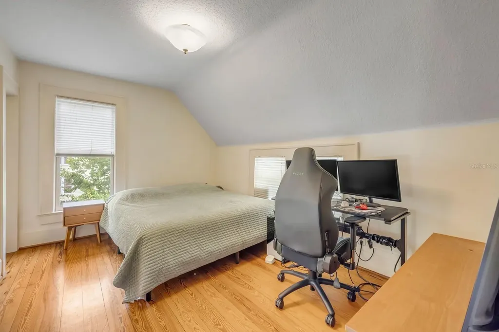 417 W Minnesota Avenue Deland FL 32720
