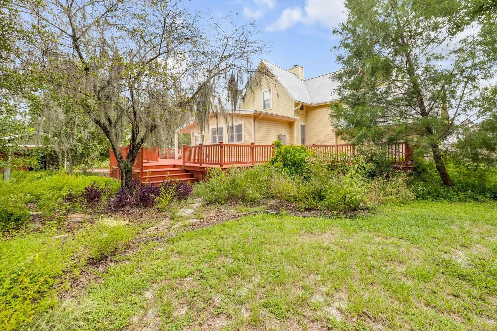 417 W Minnesota Avenue Deland FL 32720