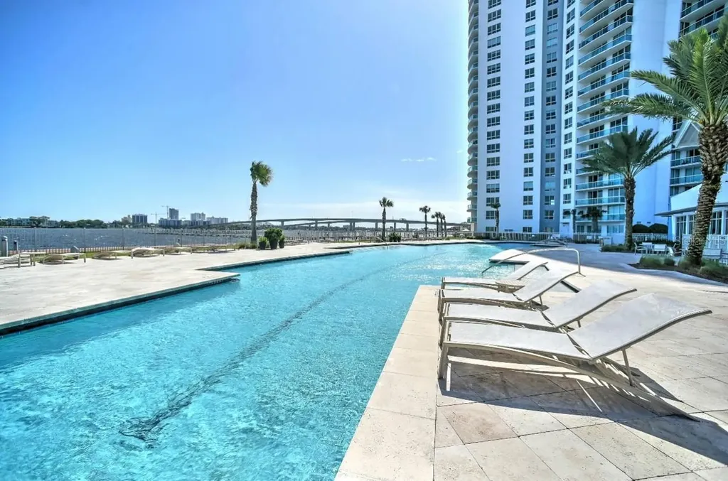231 Riverside Drive Daytona Beach FL 32117