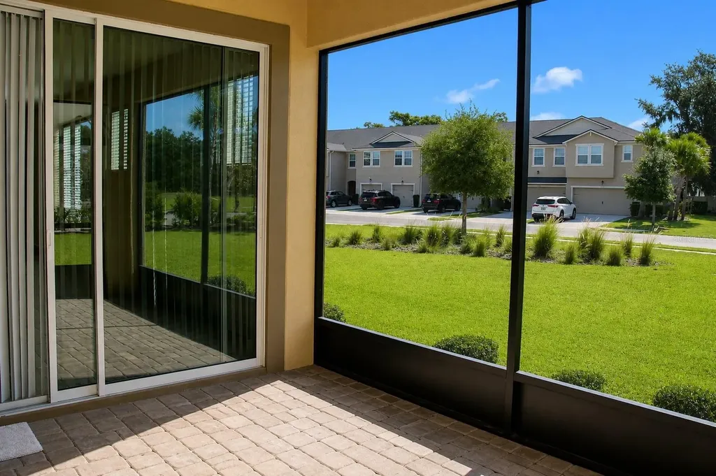 6206 Scarlet Darter Way Tampa FL 33625