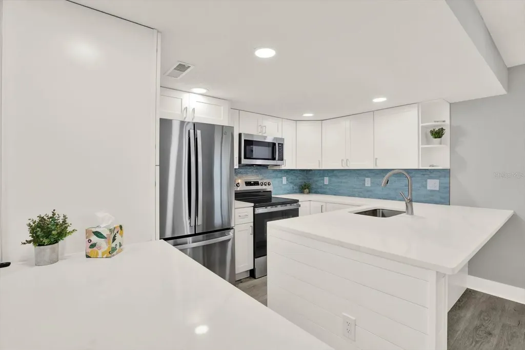 337 Rex Place Madeira Beach FL 33708