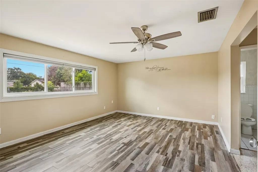 1607 Lark Lane Brandon FL 33510
