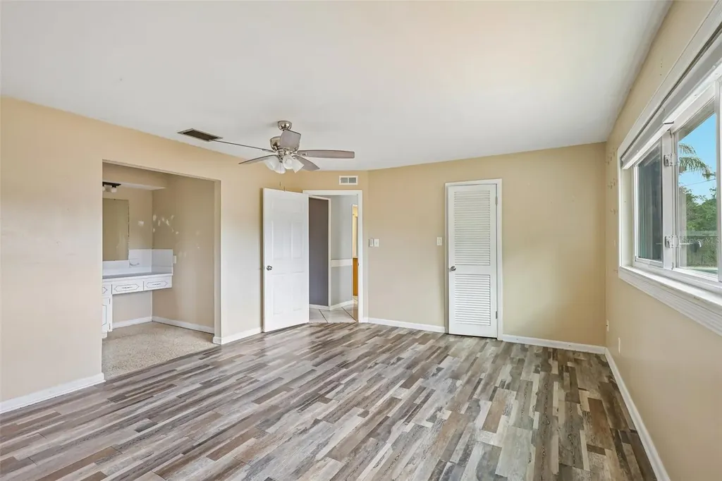 1607 Lark Lane Brandon FL 33510