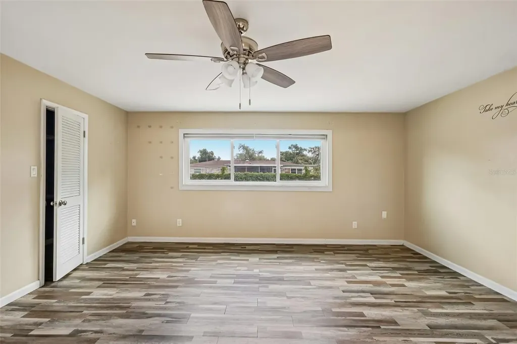 1607 Lark Lane Brandon FL 33510