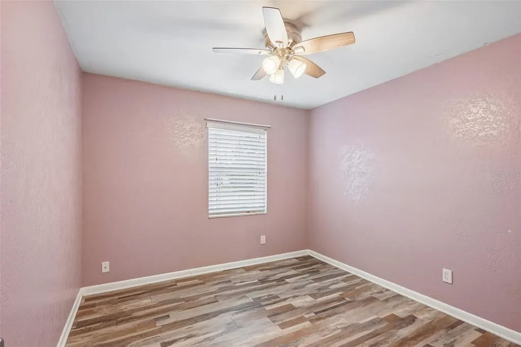 1607 Lark Lane Brandon FL 33510