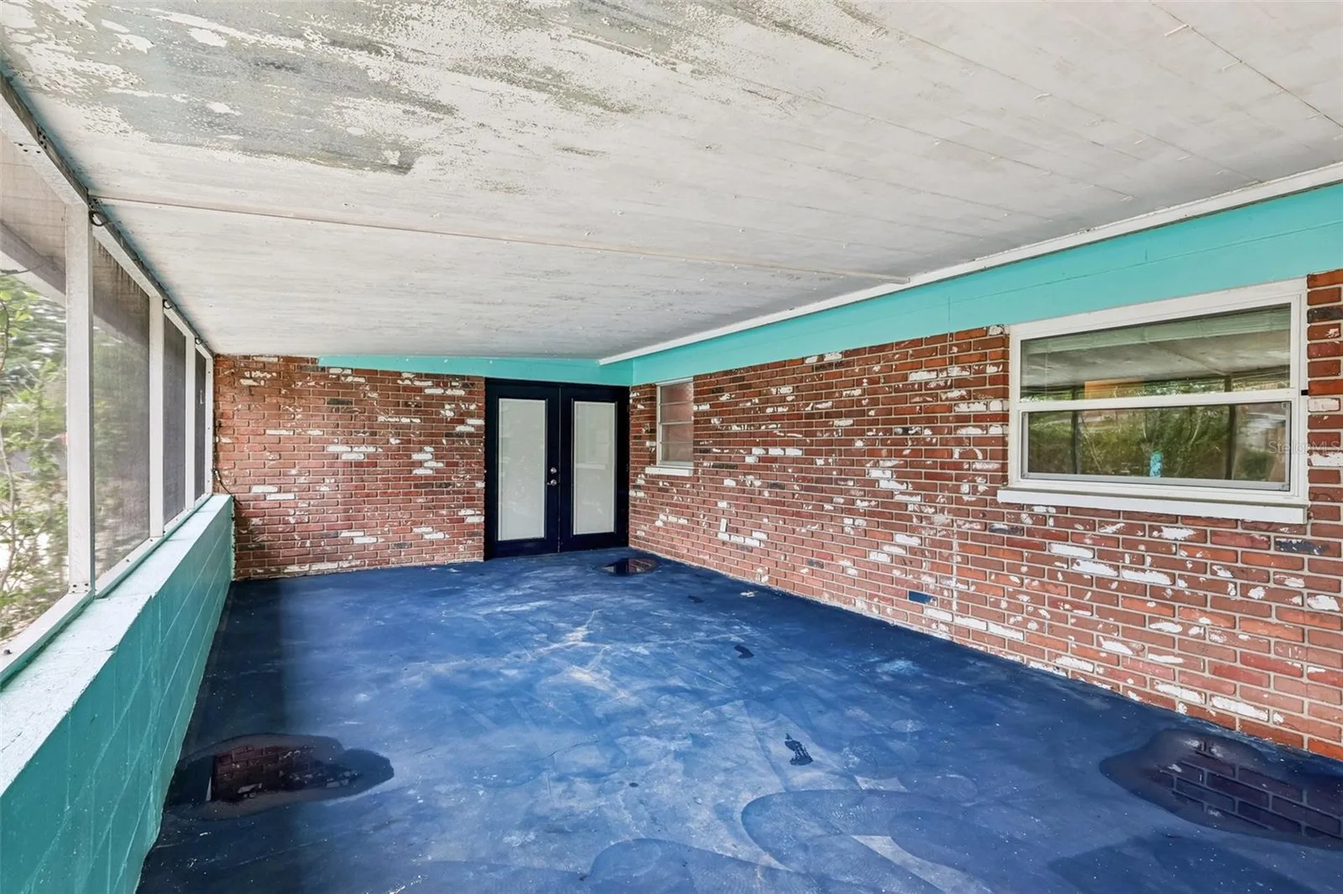 1607 Lark Lane Brandon FL 33510