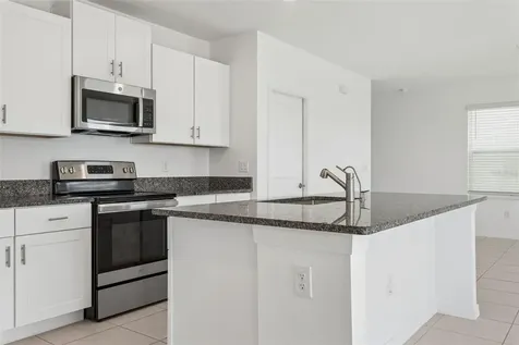 11000 Radiant Shore Loop San Antonio FL 33576