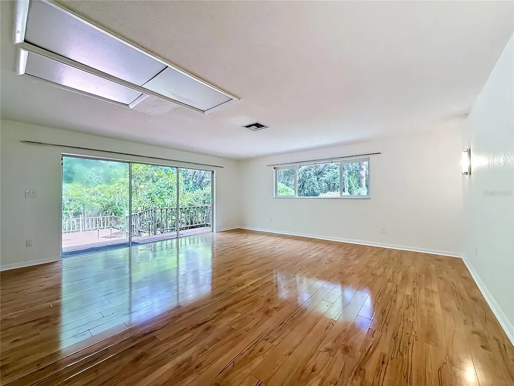 2065 Brady Drive Dunedin FL 34698