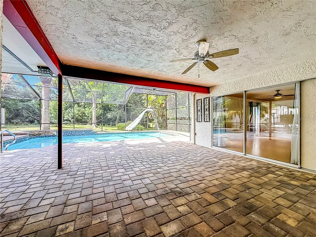 2065 Brady Drive Dunedin FL 34698