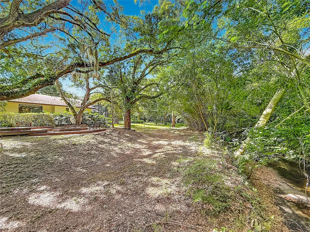 2065 Brady Drive Dunedin FL 34698