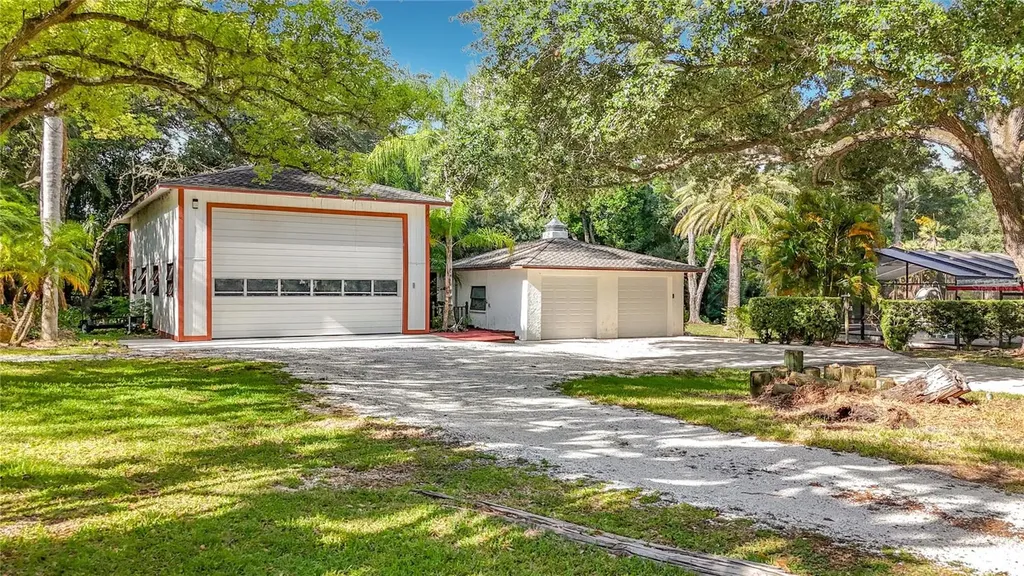 2065 Brady Drive Dunedin FL 34698