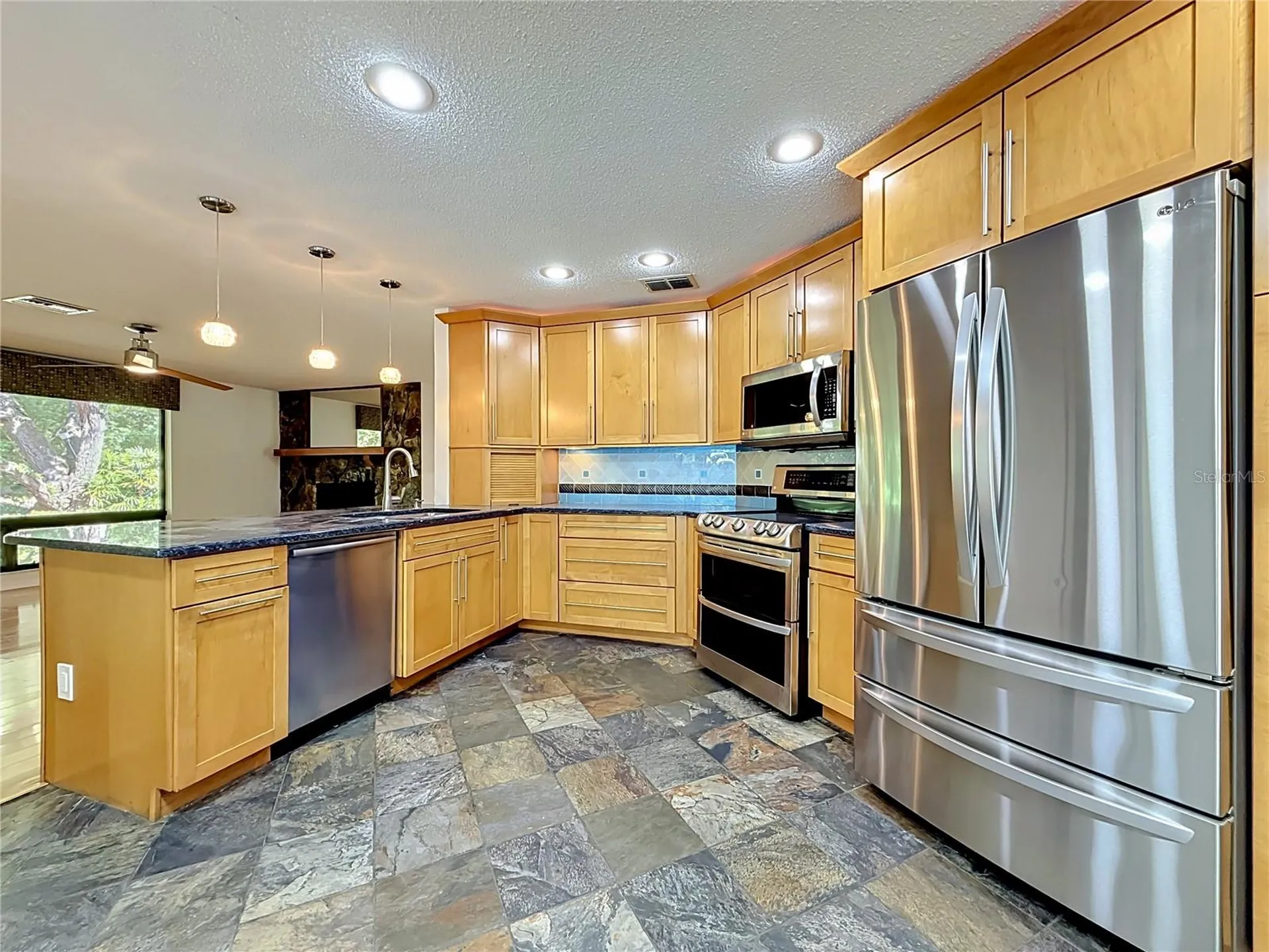2065 Brady Drive Dunedin FL 34698