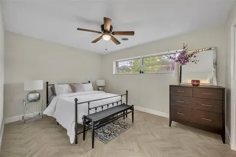 2450 Derbyshire Road Maitland FL 32751