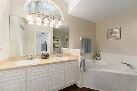 5130 SW 81st Drive Gainesville FL 32608