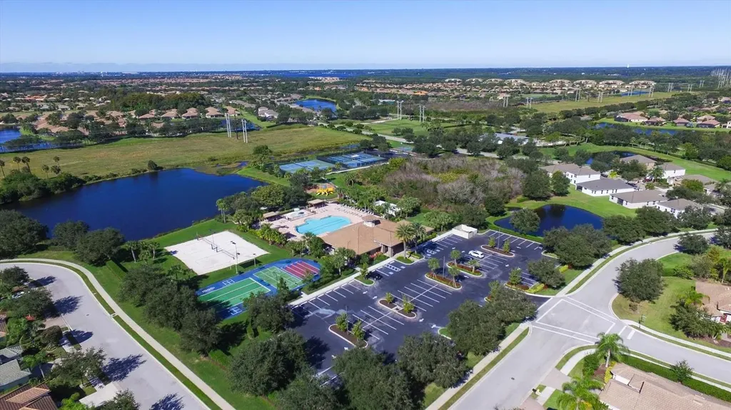 8222 Haven Harbour Way Bradenton FL 34212