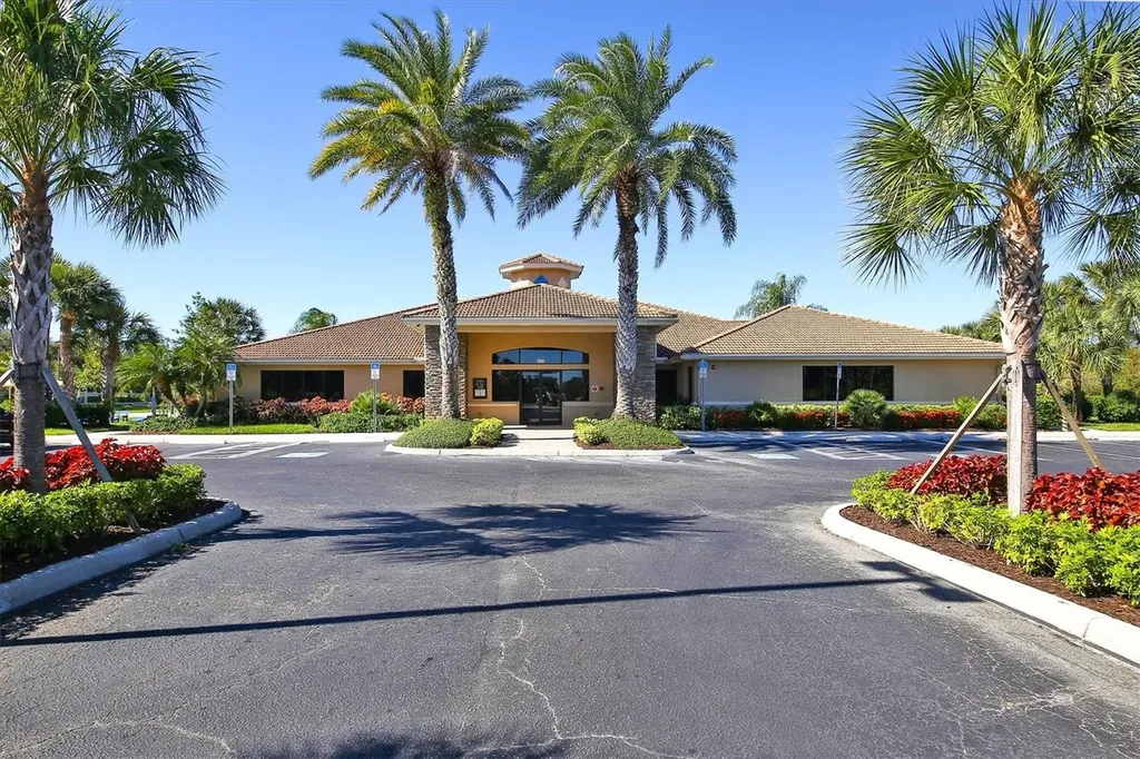8222 Haven Harbour Way Bradenton FL 34212