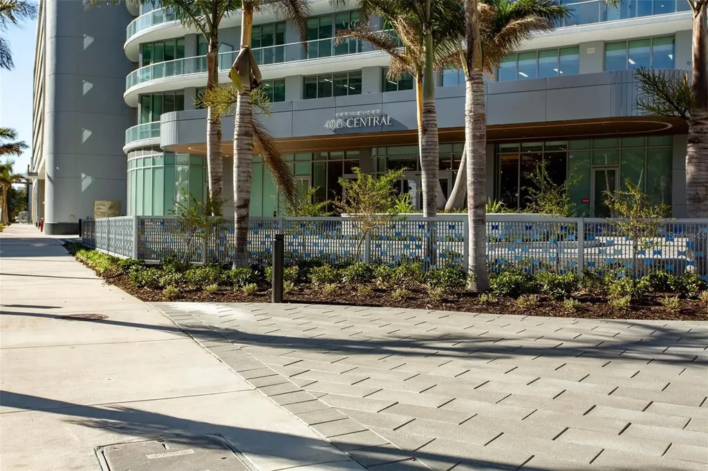 400 Central Avenue St Petersburg FL 33701