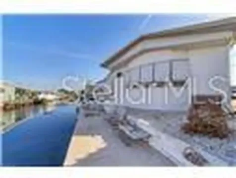 6916 E Bayou Lane Bradenton FL 34207