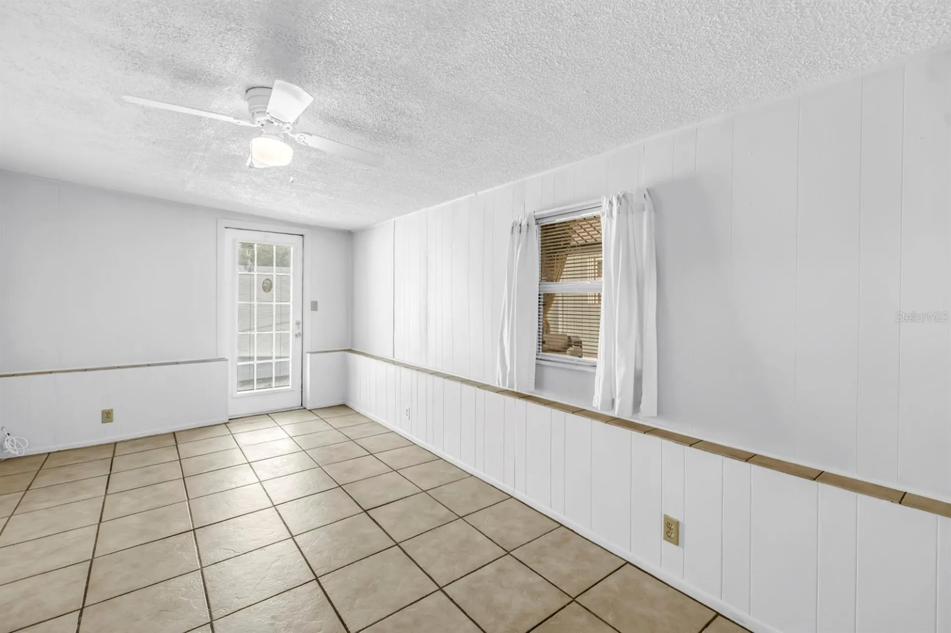 5865 63rd Avenue N Pinellas Park FL 33781