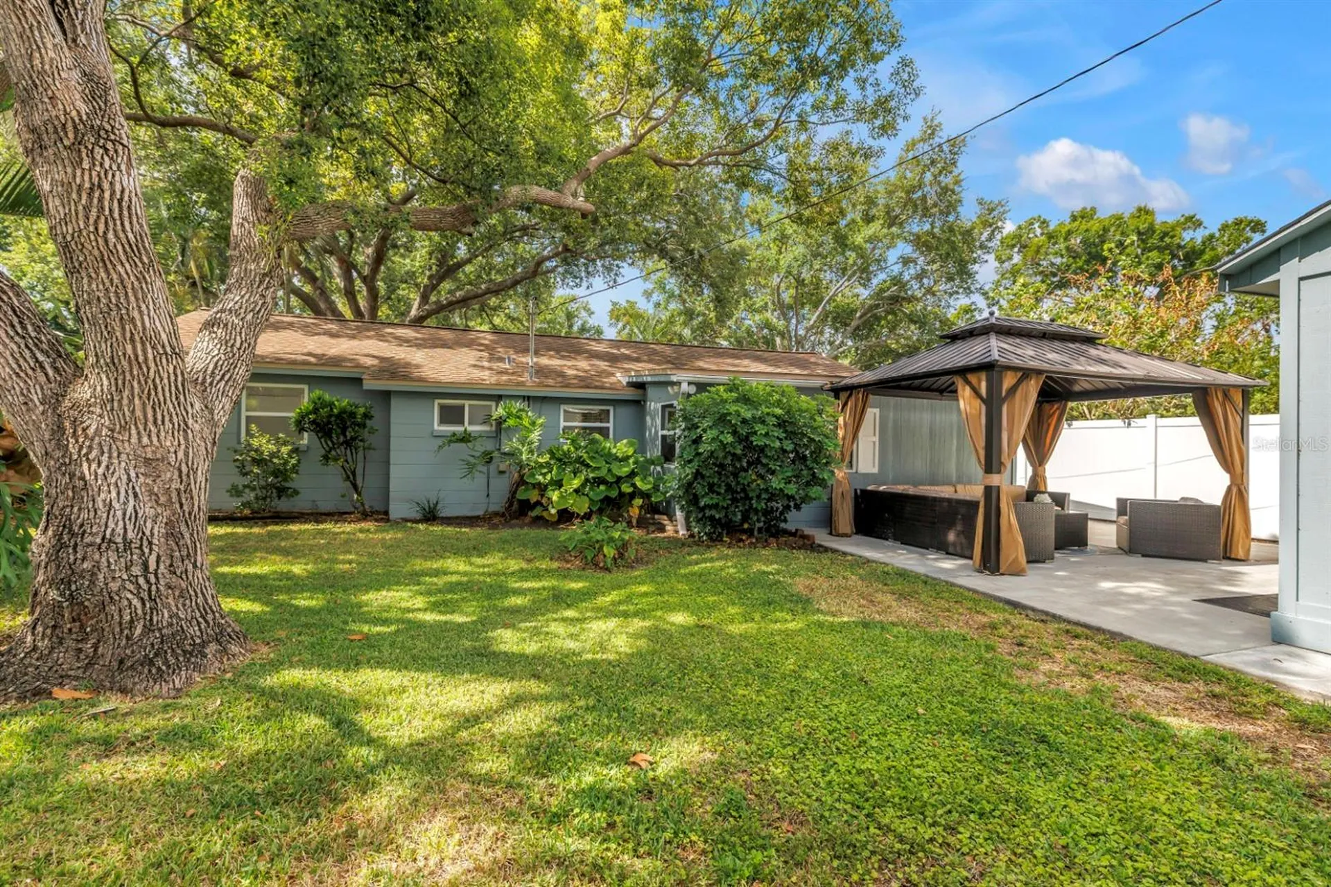 5865 63rd Avenue N Pinellas Park FL 33781