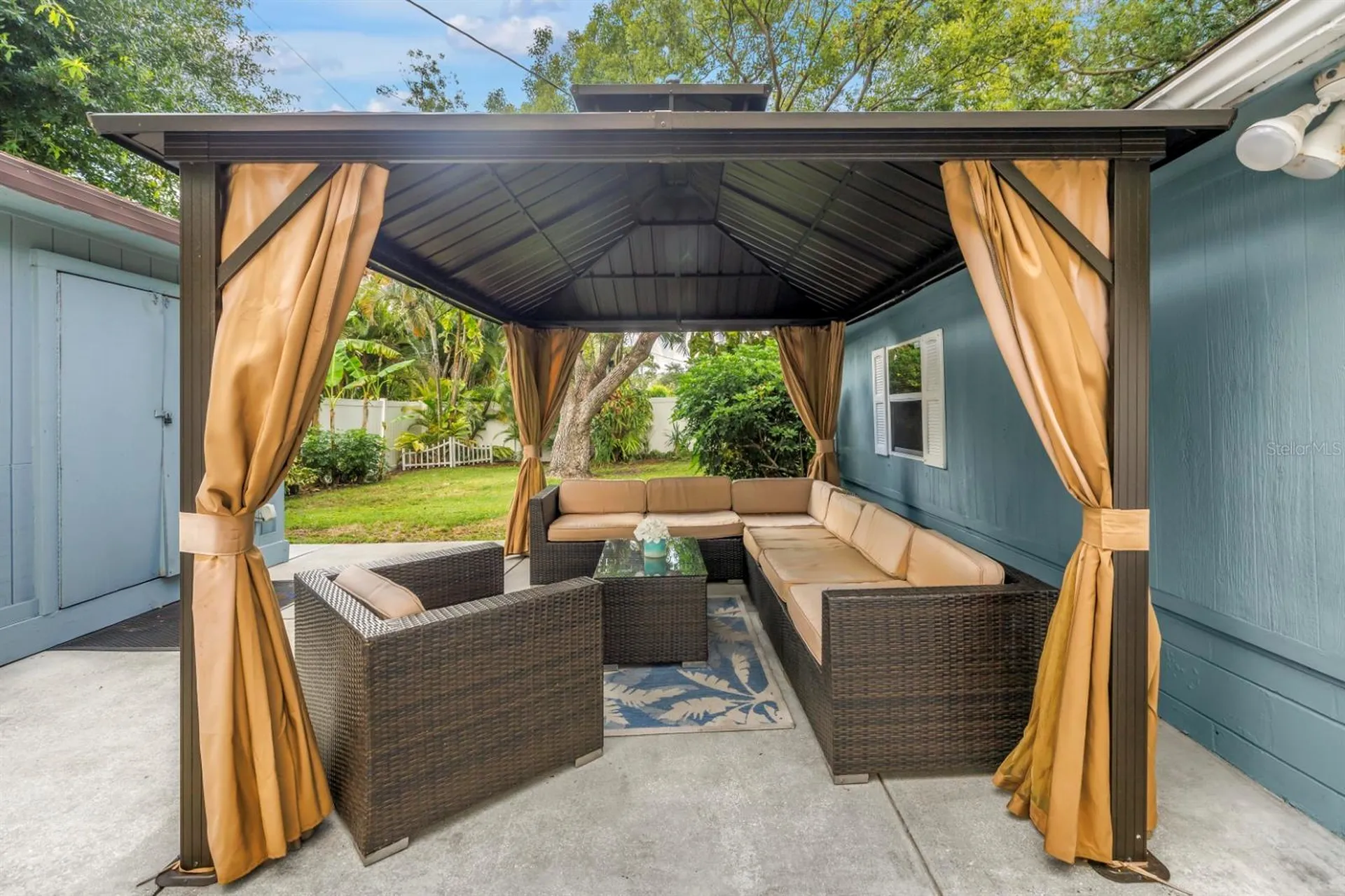 5865 63rd Avenue N Pinellas Park FL 33781