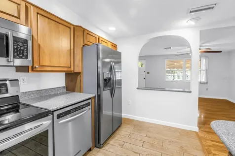 5865 63rd Avenue N Pinellas Park FL 33781