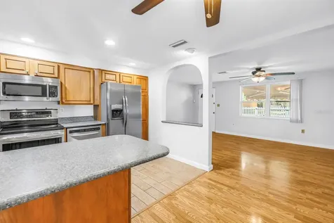 5865 63rd Avenue N Pinellas Park FL 33781